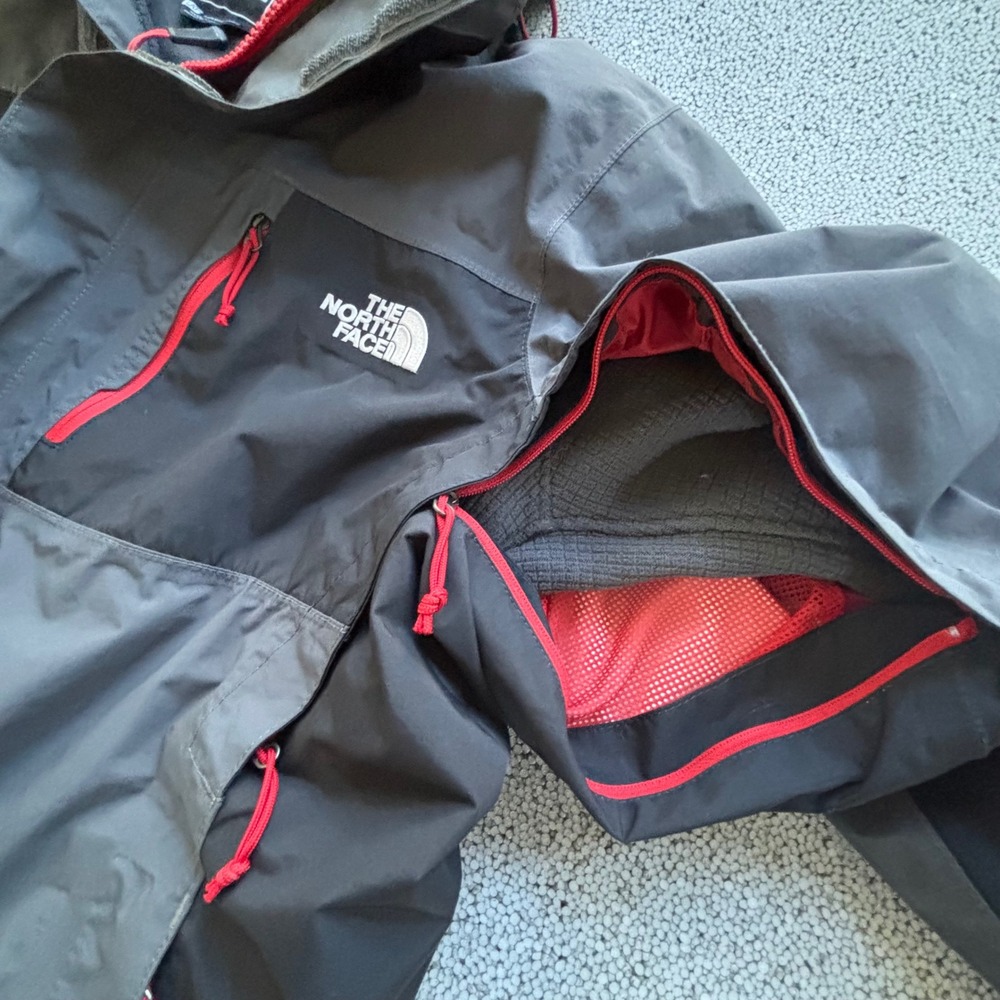 The North Face HyVent Jacket Mens L Gray Fleece Lined Hooded Gorpcore